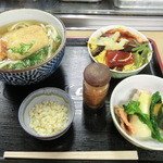 Uosei - 寿司定食１０００円