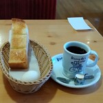 Komeda Ko-Hi-Ten - モーニングセット　定番ゆで玉子です