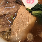 長岡生姜ラーメン しょうがの湯 - チャーシューアップ。生姜の味が染みてウマかった。