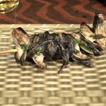 稲毛屋 - 鰻串のヒレ　380円