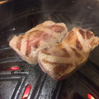 炭火焼ジンギスカン ラムギスカン_0