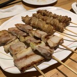 串鳥 - ぶた串&ひな皮