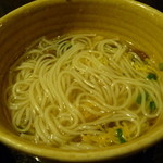 個室 黒豚しゃぶしゃぶと魚 まん - 豚しゃぶの〆のにゅう麺