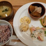 カフェ&ミール ムジ - 