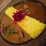 ピワン - 2種盛りカレー