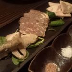 塩漬け肉の盛り合わせ　1200円