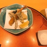 日本料理 都万麻 - 