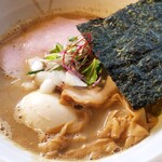 吟麺 今日華 - 料理写真:激にぼし(味玉付き)