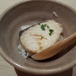 たつ庄 - 料理写真:サワラの蒸し寿司