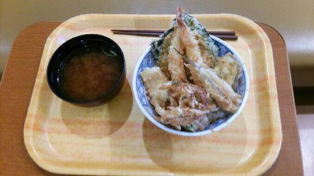 揚げたての天ぷらはサクサクホクホクでした By Totoro Papa 江戸前天丼 濱乃屋 イオンレイクタウンmori店 エドマエテンドン ハマノヤ 越谷レイクタウン 天丼 天重 食べログ