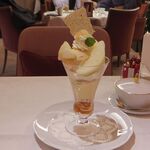 資生堂パーラー - ラ・フランスのパフェ