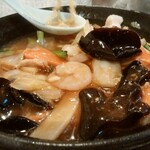 中国料理 王記 - 広東麺と半チャーハン820円