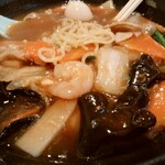 中国料理 王記 - 広東麺と半チャーハン820円