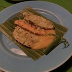 MangoRooms  - サービスの一品：サツマイモ、ニンニンなどの野菜スライスのフリット