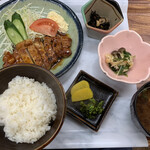 丸万屋 - 