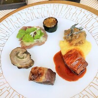 SALONE TOKYO - 仔羊のデグスタッツィオーネ