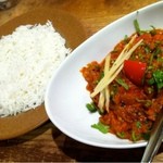 グルガオン - バイガンバルタとバスマティライスのハーフサイズ