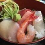 秋谷 - ミニ海鮮丼
