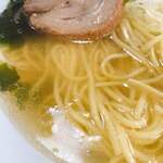 中華料理 萬福 - 透き通ったスープ！