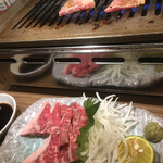 焼肉 俺家 - 軽く炙ってたまり醤油で