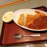 農村レストランつつじ亭 - カツカレー