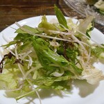 Oogetsu - ジャコ葱サラダ（取り分けました）