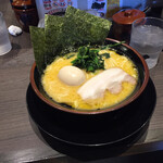 横浜家系ラーメン壱楽家 - 