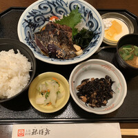 土佐料理 祢保希 丸の内店 - 鰹のたたき定食