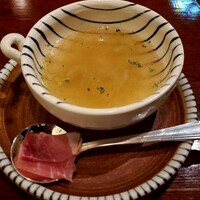 横浜瀬里奈 ステーキドーム - 