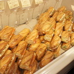 シャポードパイユ - サンドイッチがたっくさん！（土曜日・朝9時半頃）