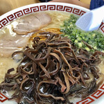 双喜紋 - ラーメンにキクラゲトッピング