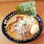 百年味噌ラーメン 竹富商店 - 特製味噌らーめん　990円込　鶏ガラ選択したら旨い