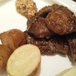 ケーシービー サンヨンニ - イベリコ豚ハラミのグリル