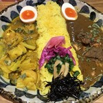 お出汁とスパイス 元祖 エレクトロニカレー - 