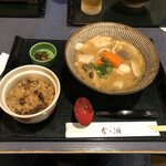 Nanase - だんご汁定食、880円税別。