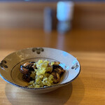 瞬 - 鰻えりと肝焼きにワサビの茎