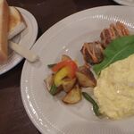 森の中の朝食とカフェの店　キャボットコーヴ - 