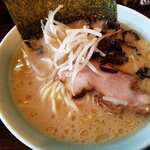 横浜ラーメン増田家 - ら～めん