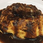 ガスト - 料理写真:オムライスビーフシチューソース&ほうれん草ベーコン 898円+tax(単品 699円+tax)
