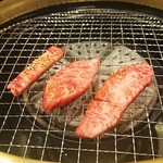 焼肉問屋バンバン - ジュージュー