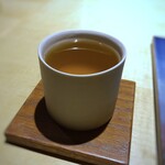 TTOAHISU - スペシャリテのWコンソメ・・鴨やアゴなどを使用した、旨みのあるスープ。