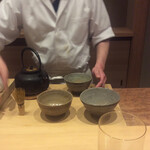 米増 - お薄を大将がたててくれます❣️