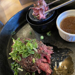 極味や - ハンバーグステーキS 120g（880円）
炭火焼を選び、ソースはオニオンにしました。美味しかった。