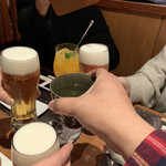 乾杯！ワシは熱いお茶でw