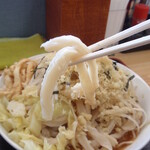 手打ちうどん ろくでなし - 箸より太い麺　最高！！