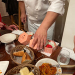 ビストロ ダイア - 苺の説明中