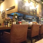 ビストロ エピス - 店内１