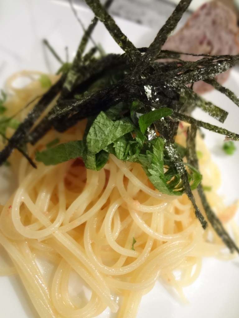 エム カフェ name=