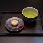 森八 - 料理写真:上生菓子・お抹茶セット　800円（税込）