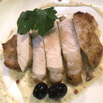 ピアチェーレ - 【’20.2】やまゆりポークロースソテー　粒マスタードクリームソース　やまゆりポークは信じられない位、うまうまっ！！